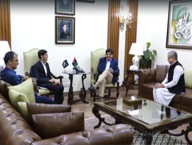 CM Sindh meet up with blind student after getting 1st position in inter examination